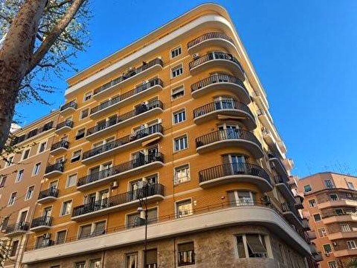 Appartamento trilocale in affitto in Via Luca Signorelli, Flaminio, Roma