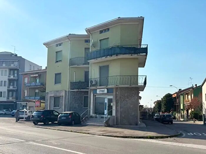 Appartamento trilocale in vendita in Via Giordano Bruno, Sorbolo Mezzani