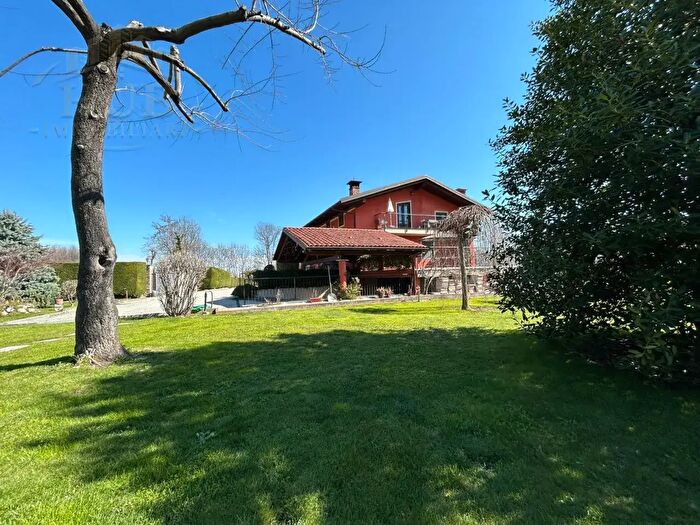 Casa con 6 locali in vendita in Via David, Borgo San Dalmazzo