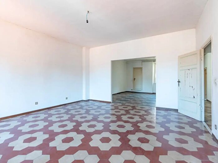 Appartamento con 6 locali in vendita in VI Arcivescovato, Lucca