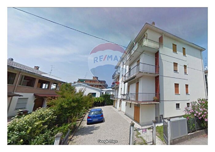 Appartamento trilocale in vendita in Via Trieste, Fabbrico