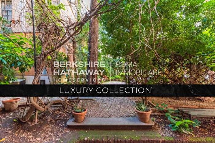 Appartamento quadrilocale in vendita in Piazza Cola di Rienzo, Roma