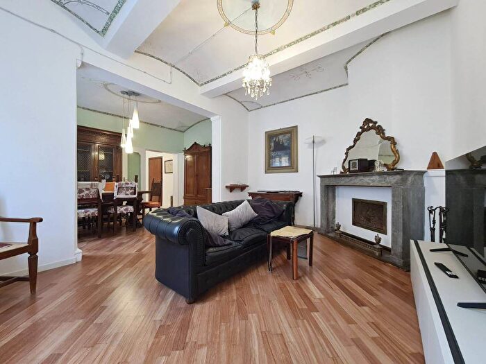 Appartamento quadrilocale in affitto in Via Saragozza, Centro Storico, Modena