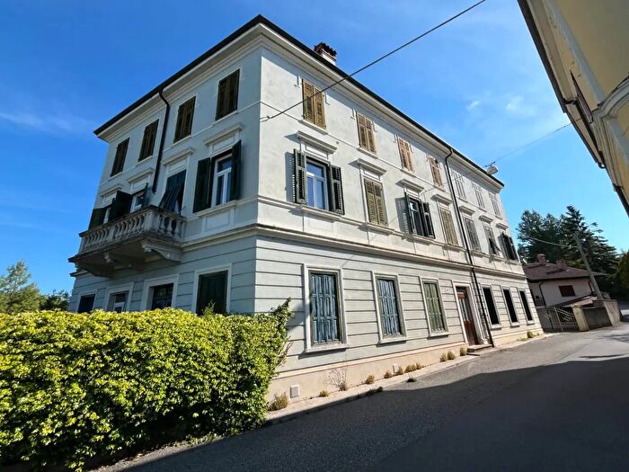 Appartamento trilocale in vendita in Via dei Campi, Gorizia