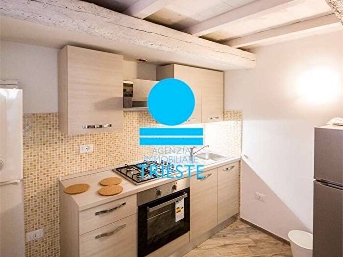 Appartamento trilocale in affitto in Centro Storico, Pesaro