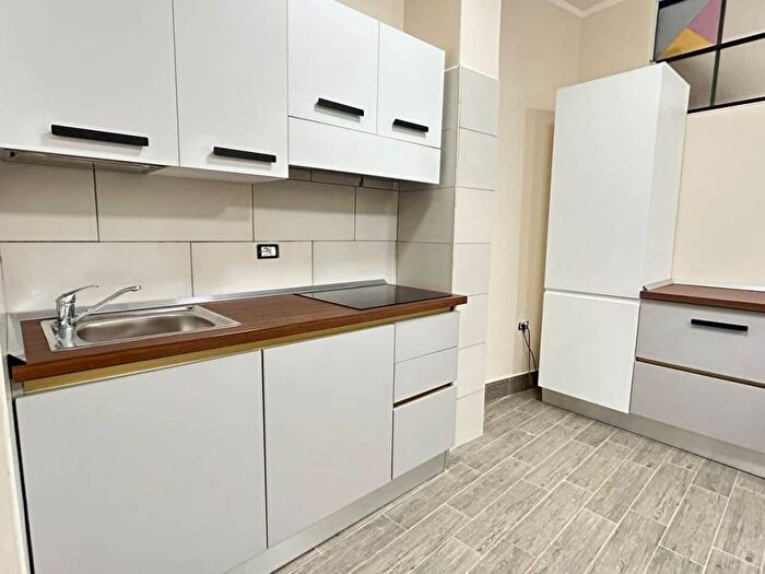 Appartamento bilocale in affitto in Via Vincenzo Janfolla, Piscinola, Napoli