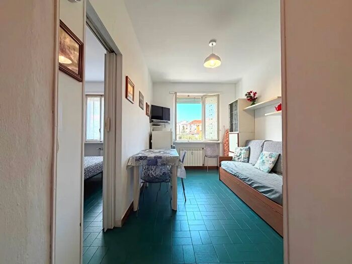 Appartamento bilocale in vendita in Via Aurelia, San Bartolomeo Al Mare