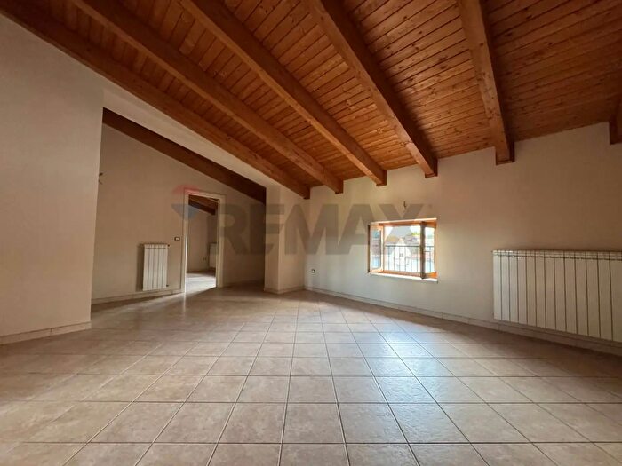 Appartamento con 5 locali in vendita in Via della Libertà, Pietramelara
