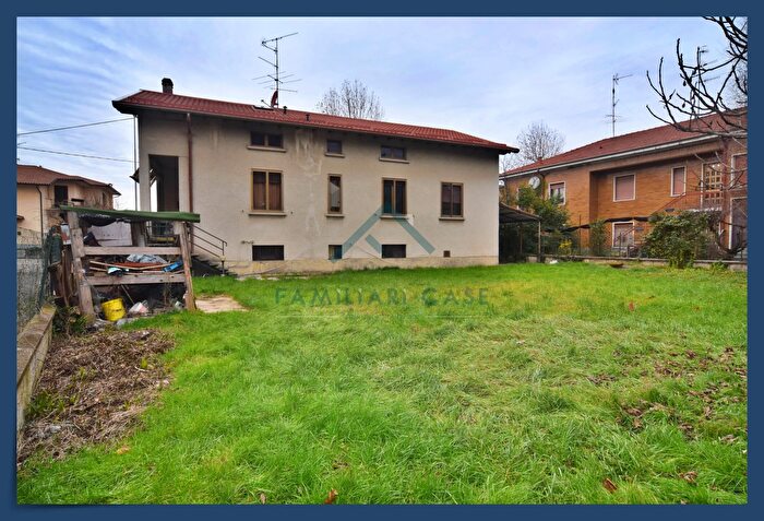 Case in Vendita e in Affitto - 2