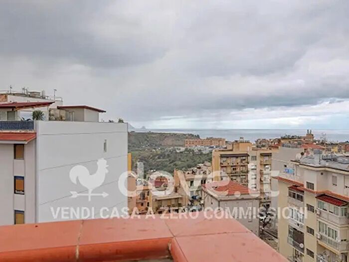 Appartamento trilocale in vendita in Via San Vincenzo De Paoli B, Termini Imerese