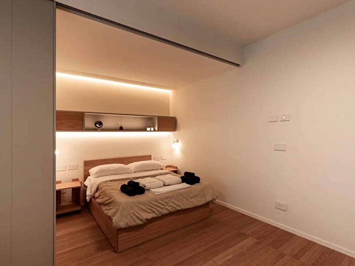 Appartamento bilocale in affitto in Via Stresa, Maggiolina, Milano