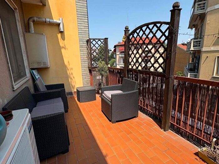 Appartamento bilocale in affitto in via mola, Certosa, Milano