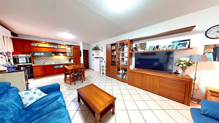 Appartamento trilocale in vendita in Mercato Saraceno