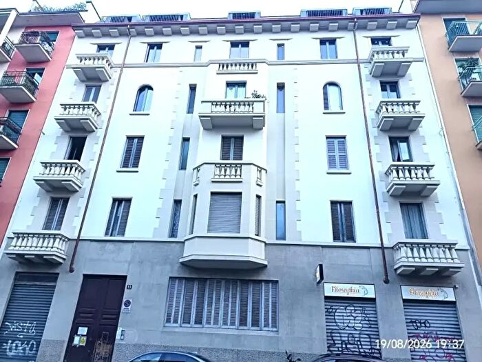 Appartamento bilocale in affitto in Via delle Forze Armate, Milano