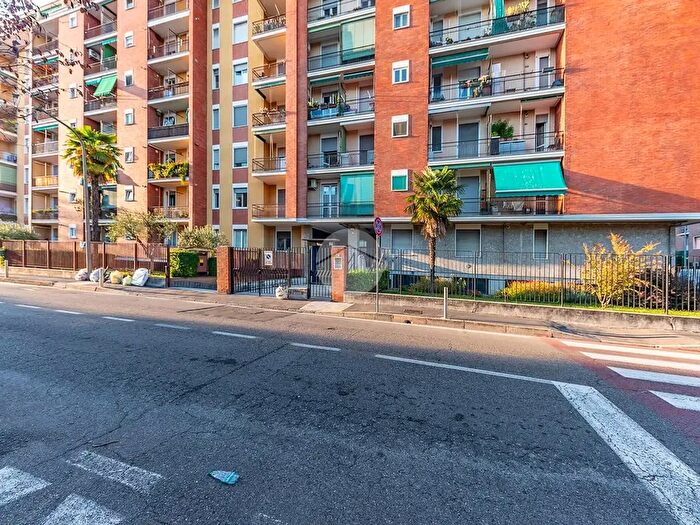 Appartamento trilocale in vendita in Via Fabio Filzi, Baranzate