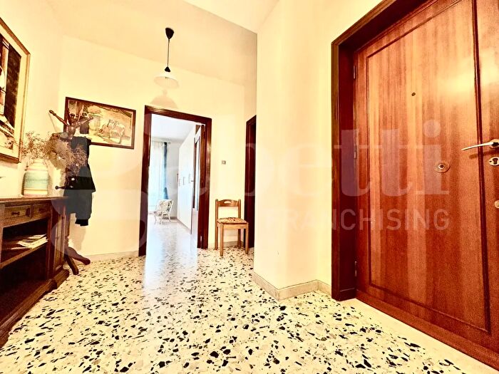 Appartamento quadrilocale in vendita in Via Logudoro, Alghero