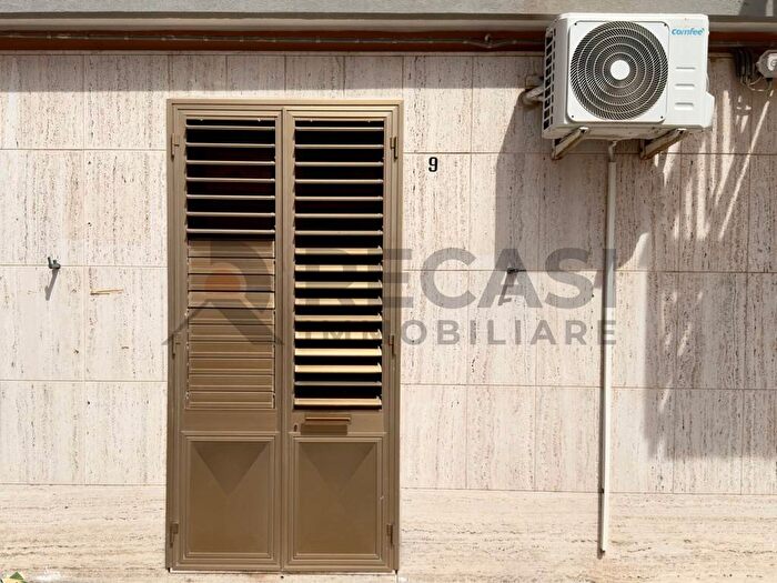 Appartamento bilocale in affitto in Ronco Anapo, Centro, Augusta