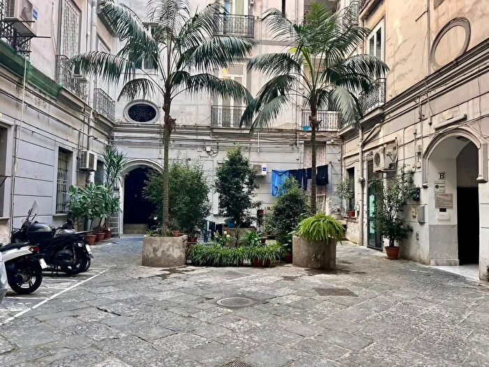 Appartamento bilocale in vendita in Via Saverio Baldacchini, Napoli