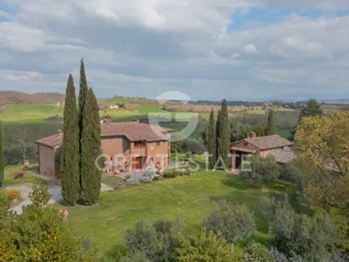 Casa con 6 locali in vendita in Località Macciano, Chiusi