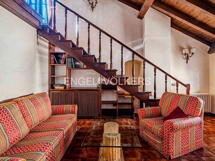 Appartamento con 6 locali in affitto in Via Settembre, Centro, Conegliano