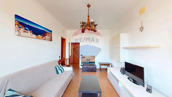 Appartamento con 5 locali in vendita in Via Giacomo Puccini, Genova