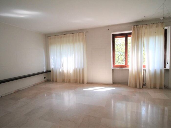 Appartamento quadrilocale in affitto in Via Millaures, Parella, Torino