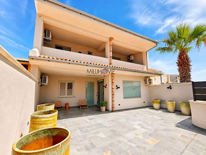 Casa con 7 locali in vendita in Contrada Berbaro, Marsala