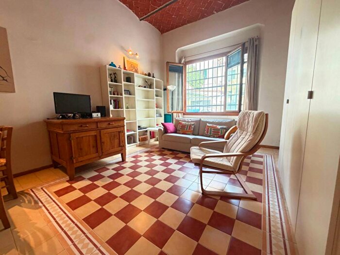 Appartamento bilocale in affitto in Via Ugo Foscolo, Porta Romana, Firenze