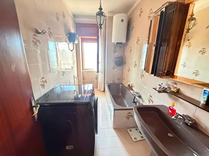 Appartamento con 6 locali in vendita in Via Piano delle Pere, Agropoli