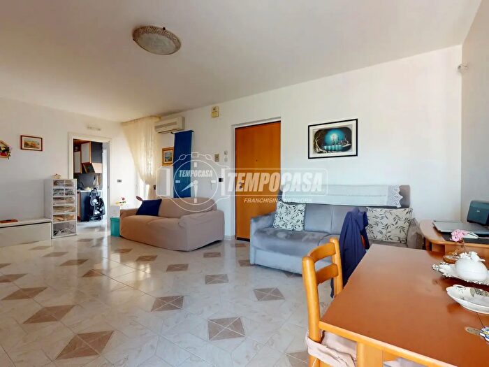 Appartamento quadrilocale in vendita in Via Pietà, Casamassima