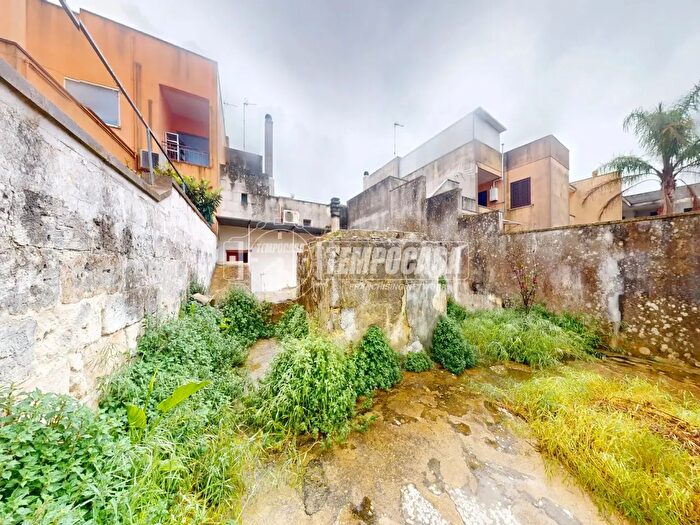 Casa trilocale in vendita in Via San Vito, Scorrano