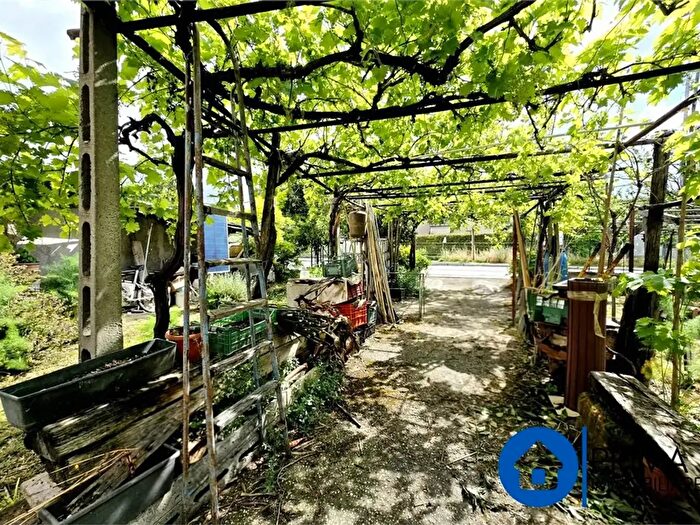 Appartamento bilocale in vendita in Via Monti Martani, Terni