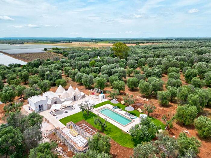Casa quadrilocale in affitto in Contrada Don Giulio SNC, Francavilla Fontana