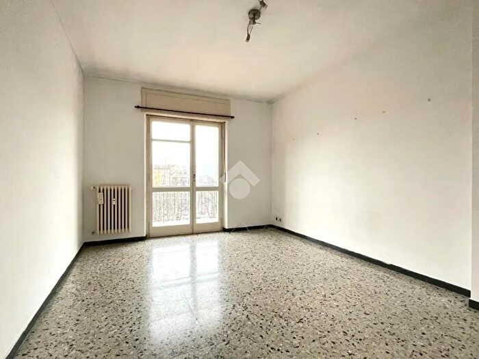 Appartamento trilocale in affitto in Piazza Alessandro Zoppa, Canelli