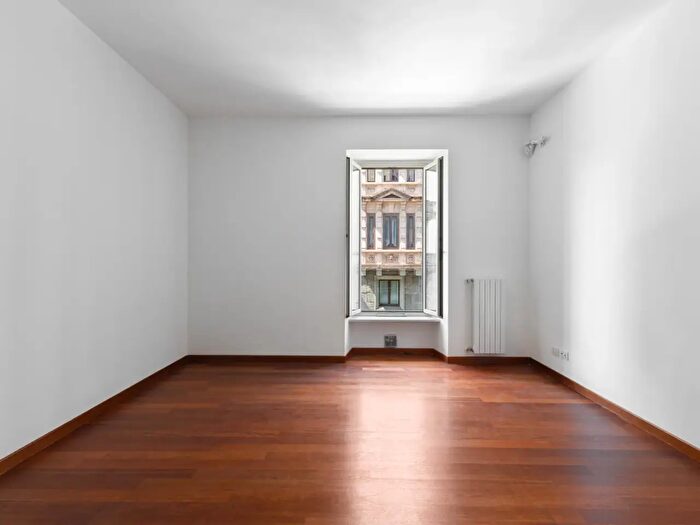 Appartamento trilocale in affitto in Corso di Porta Romana, Milano