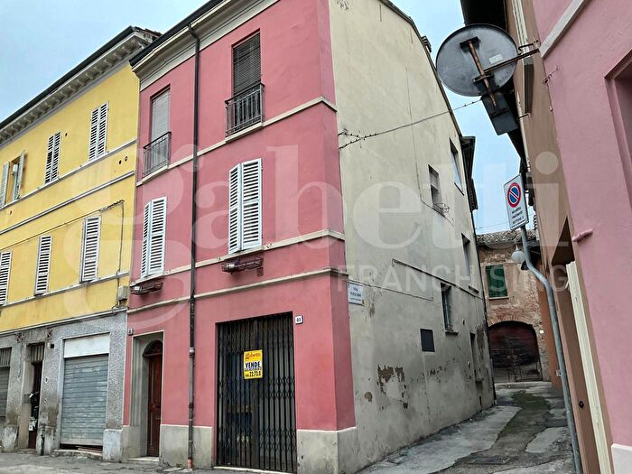Casa con 6 locali in vendita in Via San Giovanni Bosco, Faenza