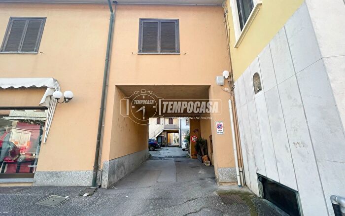 Appartamento bilocale in vendita in Via Enrico Toti, BovisioMasciago