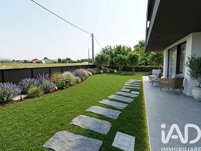 Appartamento quadrilocale in vendita in Via Isola di Torre, Padova