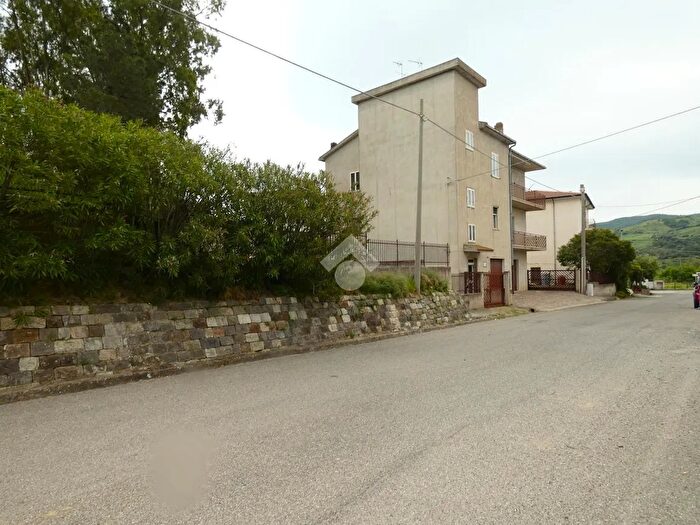 Appartamento con 5 locali in vendita in Via Tre Vie, Rocca Imperiale