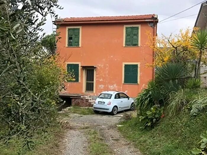 Casa quadrilocale in vendita in Santo Stefano Di Magra