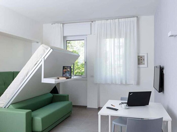 Appartamento in affitto in Viale Cirene, Porta Romana Medaglie dOro, Milano