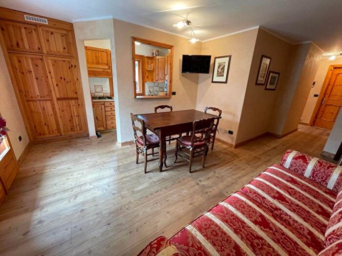 Appartamento trilocale in affitto in Frazione Grande Golette, Centro, La Thuile