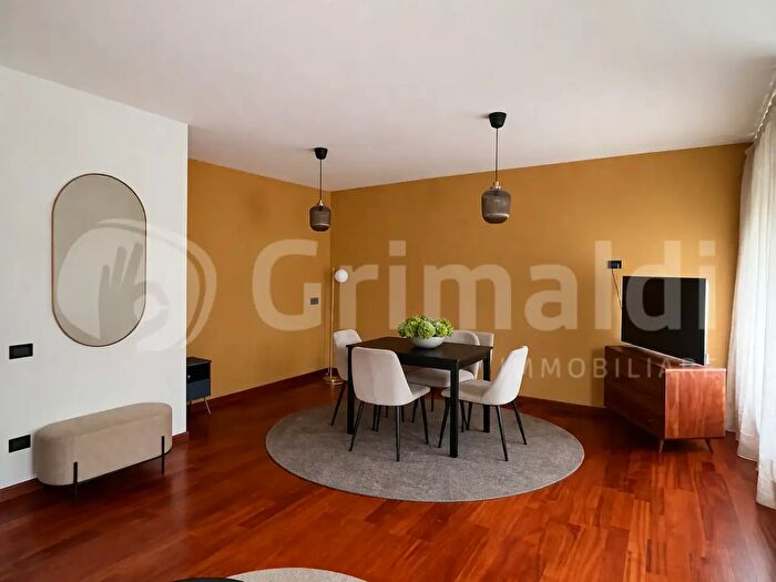 Appartamento trilocale in affitto in Via Calatafimi, Padova