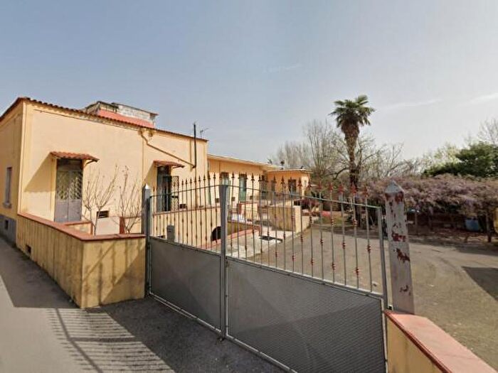 Casa con 6 locali in vendita in Via Androni, Pompei