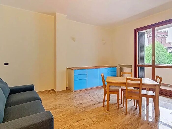 Appartamento monolocale in affitto in Via Meda, Rho
