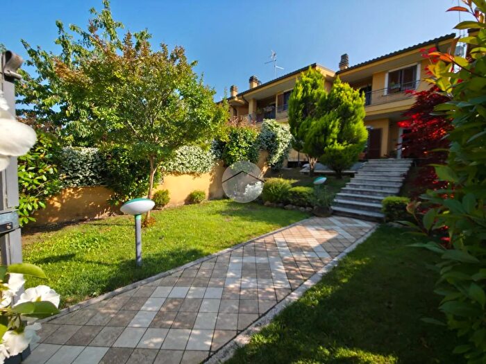 Casa con 5 locali in vendita in Strada Caroli, Tivoli