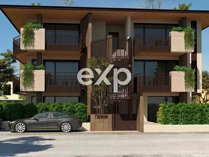 Appartamento quadrilocale in vendita in Fano