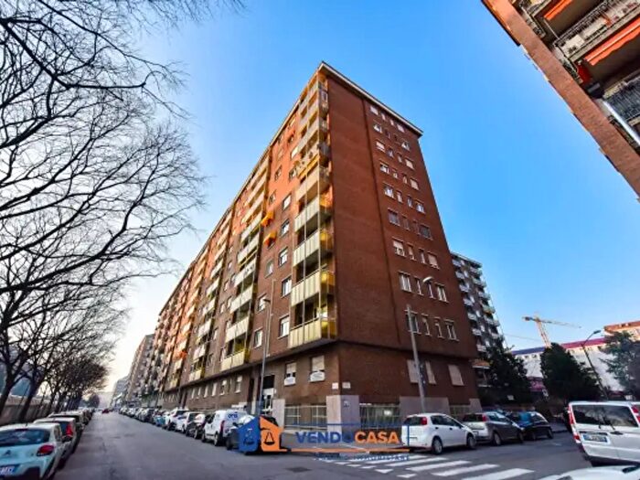 Appartamento trilocale in vendita in Corso Eusebio Giambone, Torino