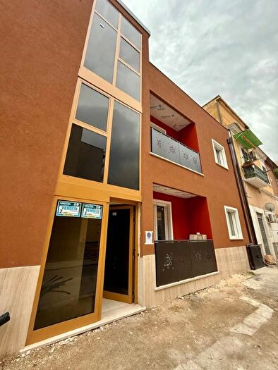 Appartamento trilocale in vendita in Vico Fauno, Foggia