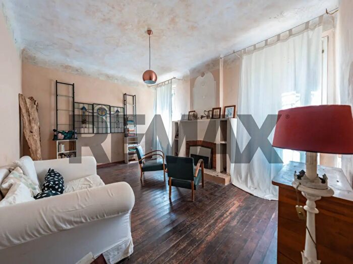 Casa con 20 locali in vendita in Via Ravenna, Ferrara